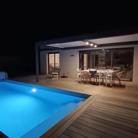 Posidonie, 5 Pers, Clim Et Piscine Chauffée Lecci
