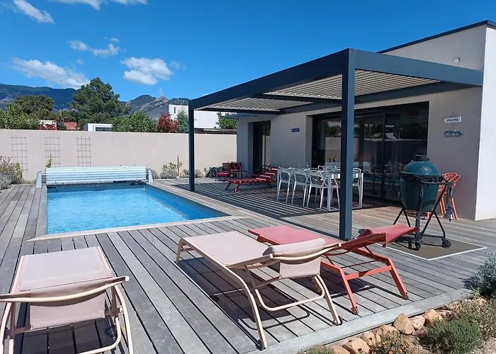 Villa Posidonie, 5 Pers, Clim Et Piscine Chauffée Lecci